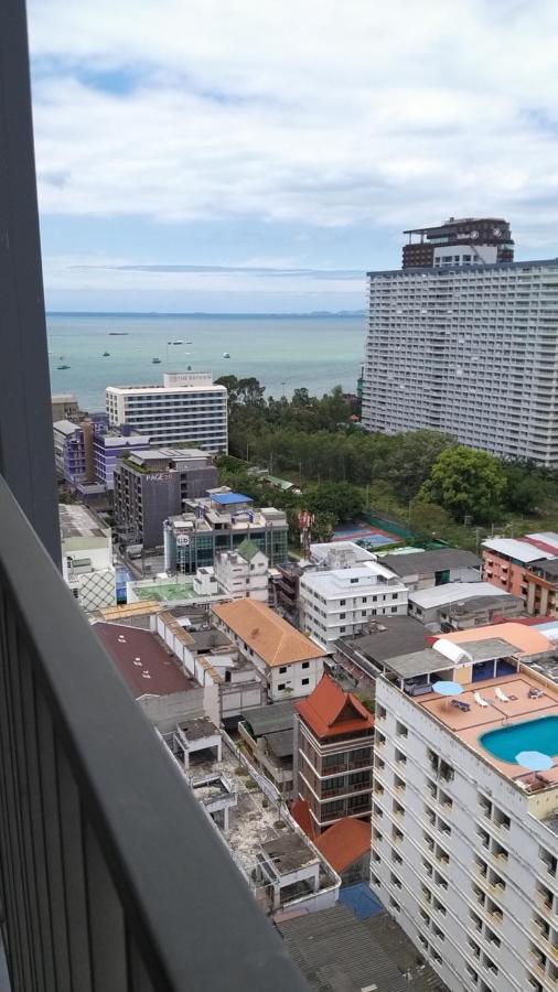 The Base Central Pattaya By Nkl Buitenkant foto