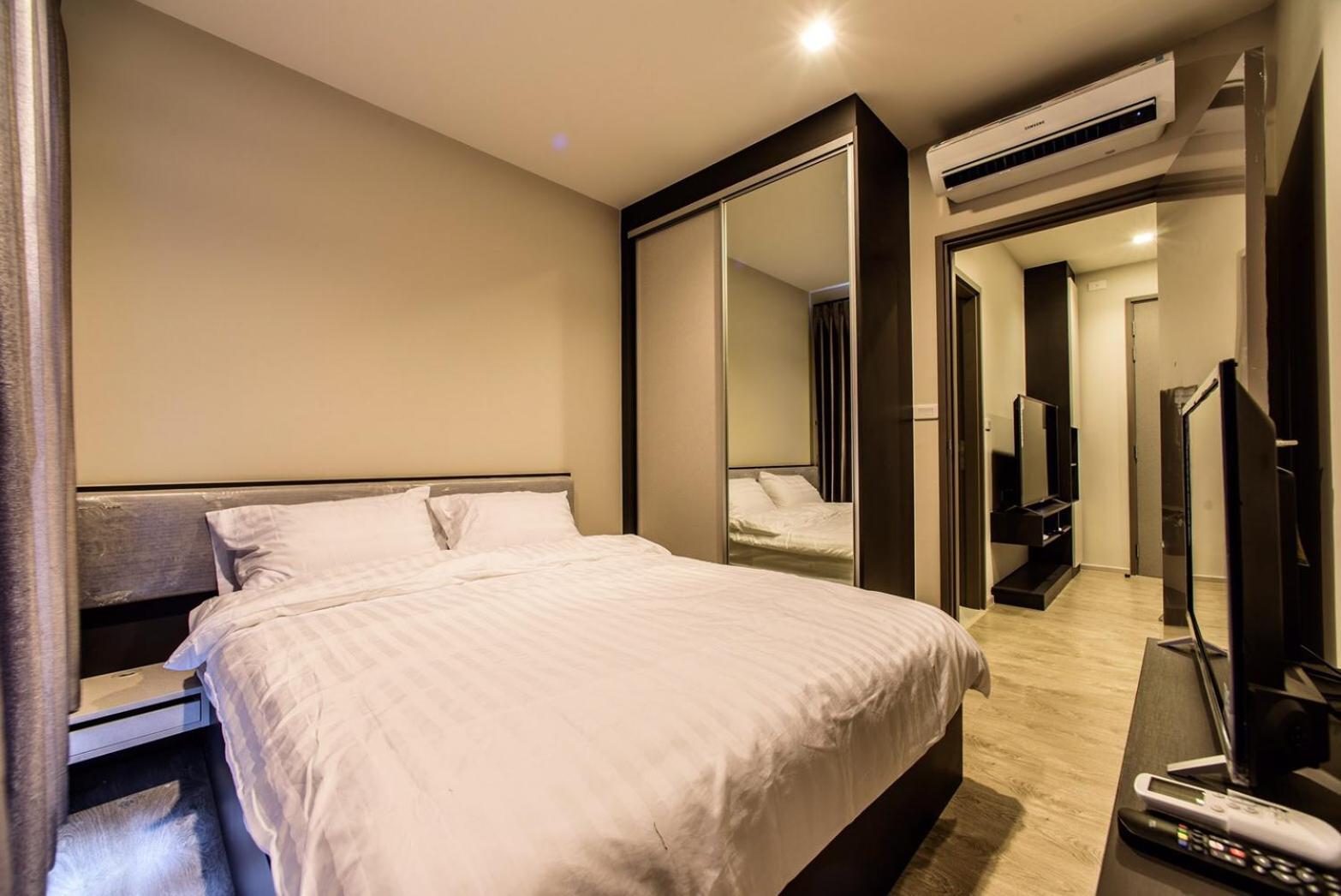 The Base Central Pattaya By Nkl Buitenkant foto