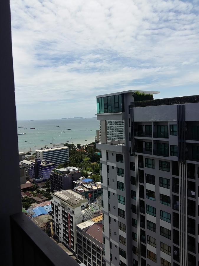 The Base Central Pattaya By Nkl Buitenkant foto